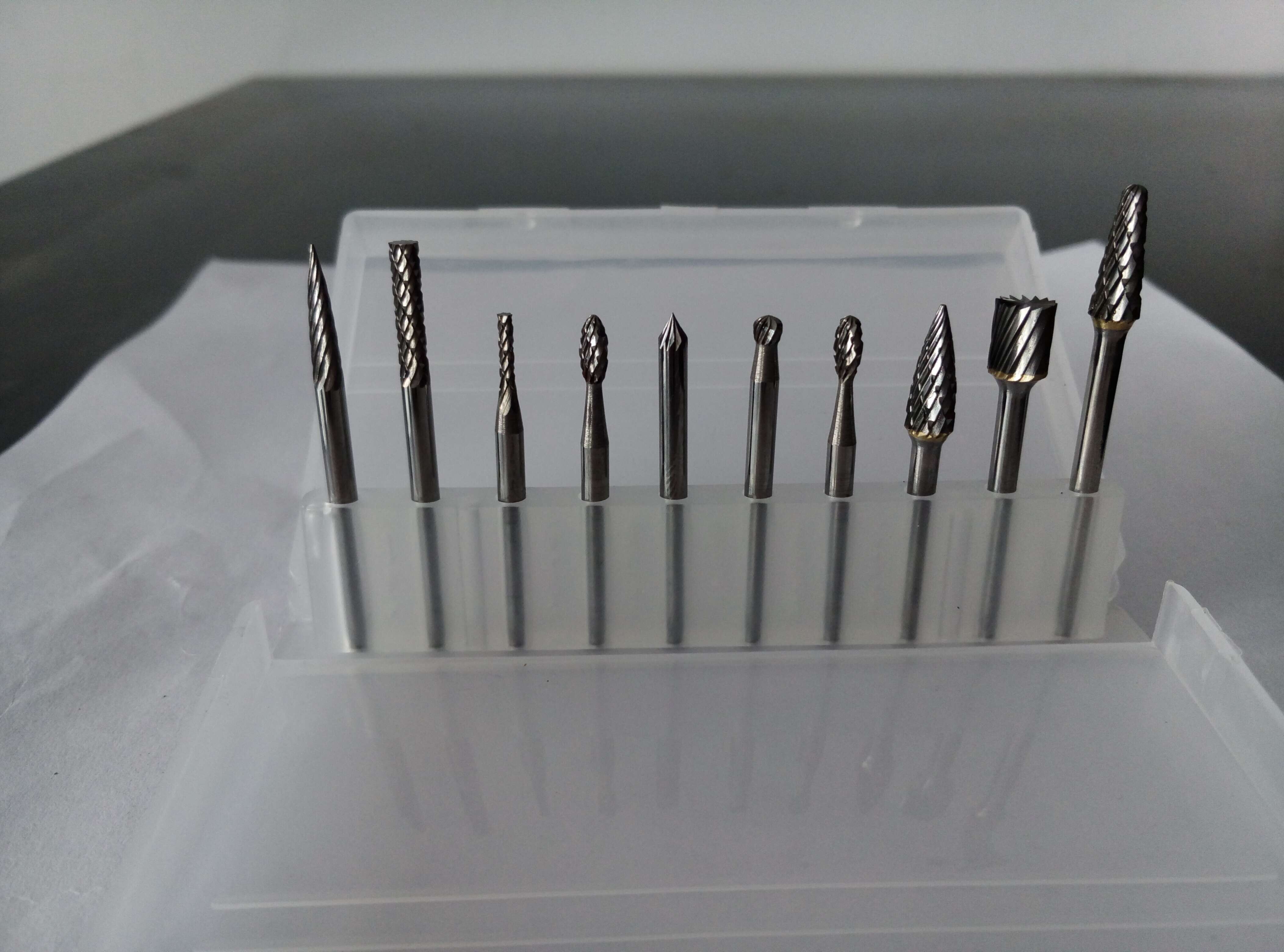 Carbide rotary burs