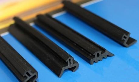 Window rubber seal strip